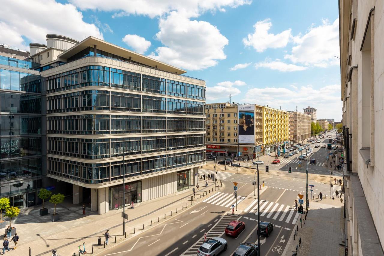 Fashionable Center By Renters Apartmán
